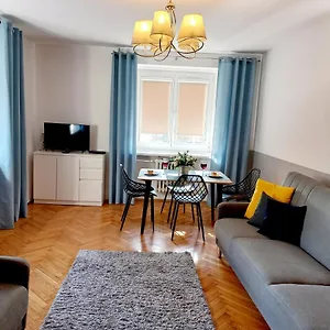 Corner Przy Dworcu Pkp- 4 Minuty Na Pieszo Od Dworca Głównego Pkp I Dworca Autobusowego Apartament Wrocław